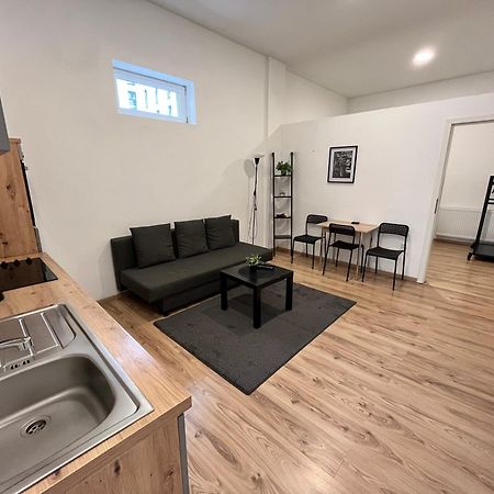 Apartment Central 10A 40Qm Wi-Fi Free Parking Calm Back House Dortmund Exterior foto