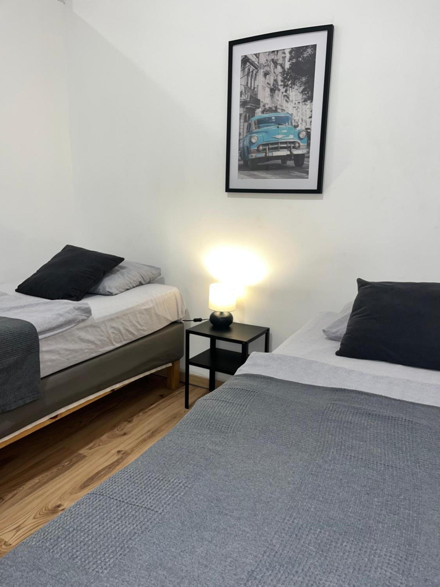 Apartment Central 10A 40Qm Wi-Fi Free Parking Calm Back House Dortmund Exterior foto