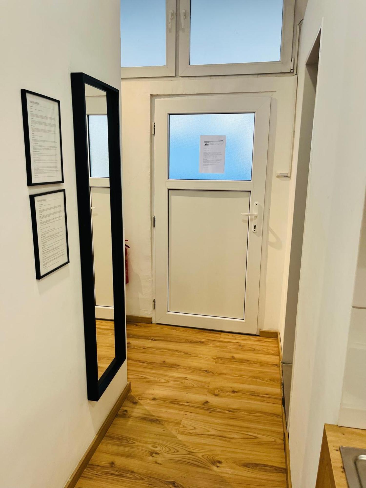 Apartment Central 10A 40Qm Wi-Fi Free Parking Calm Back House Dortmund Exterior foto