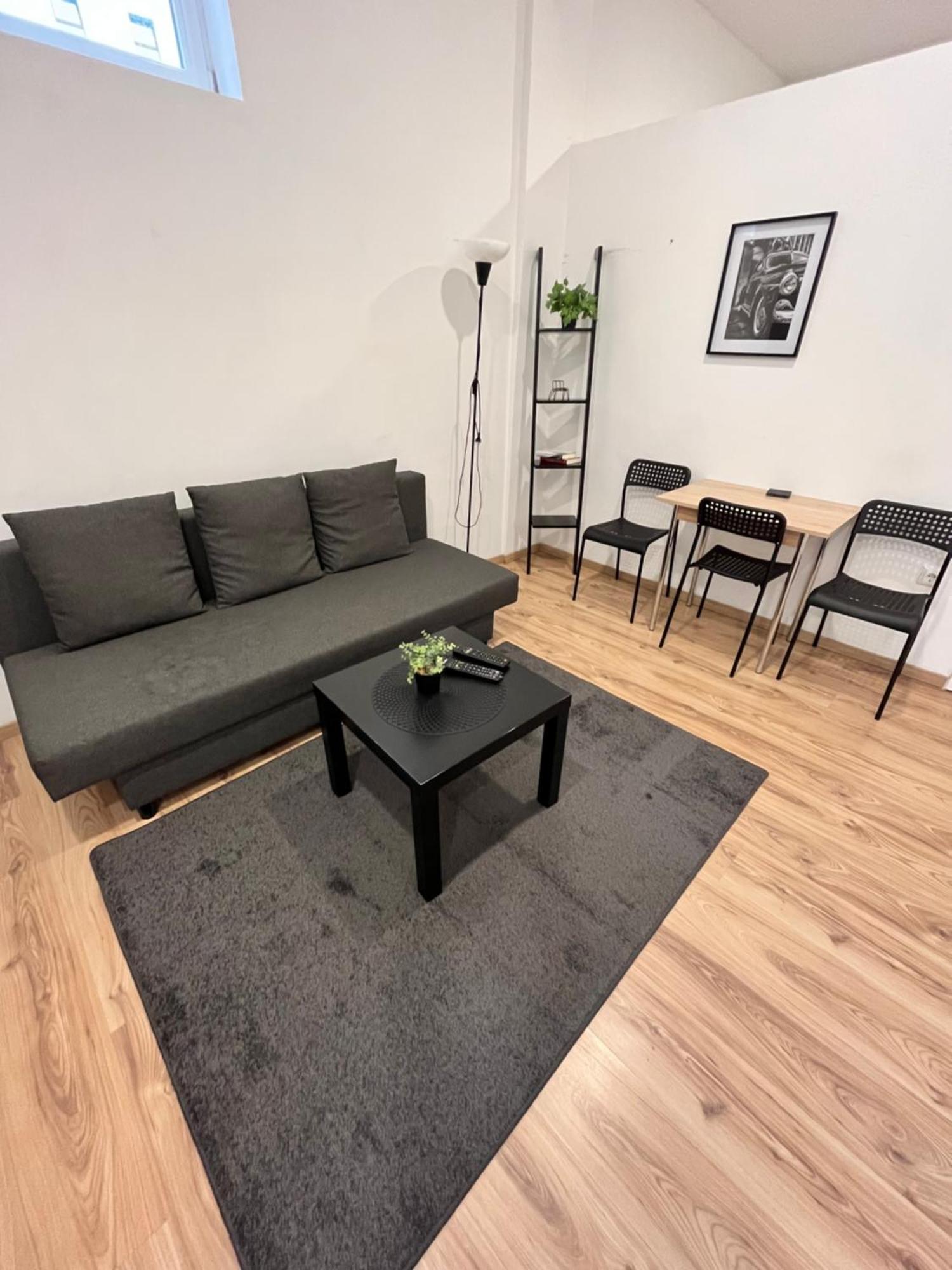 Apartment Central 10A 40Qm Wi-Fi Free Parking Calm Back House Dortmund Exterior foto